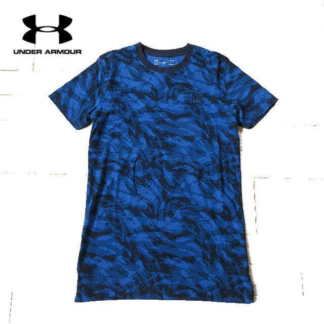 UNDER ARMOUR(アンダーアーマー)の美品 S アンダーアーマー メンズ FITTED 半袖Tシャツ ブルー系 メンズのトップス(Tシャツ/カットソー(半袖/袖なし))の商品写真