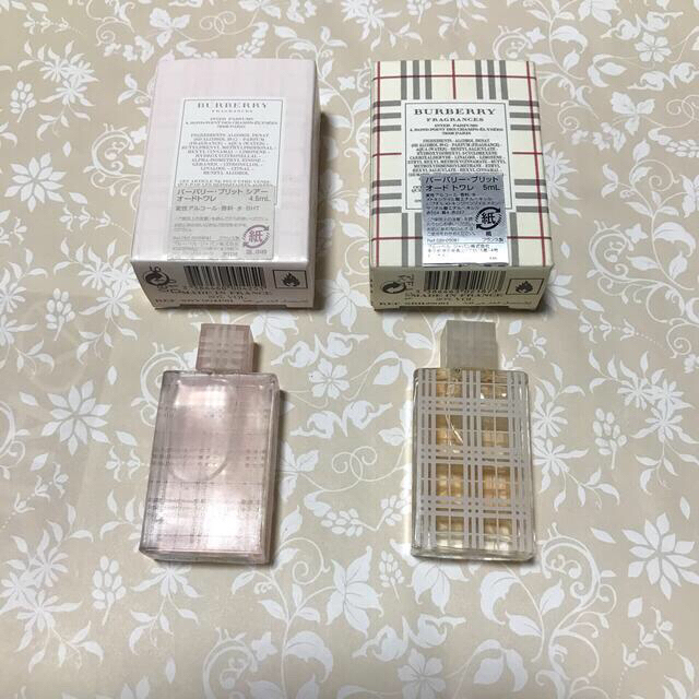 BURBERRY(バーバリー)のバーバリー ミニ香水　オードトワレ コスメ/美容のボディケア(その他)の商品写真