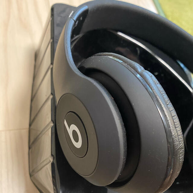 Beats studio 3 wireless 風ヘッドホン 2