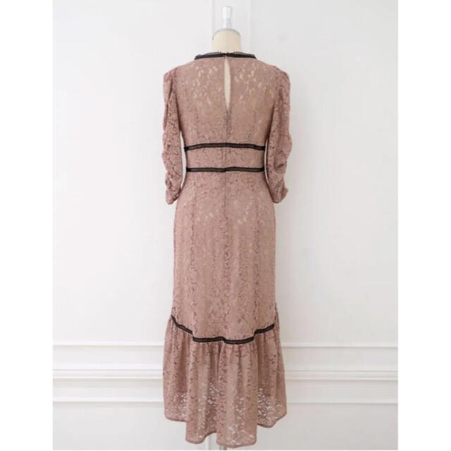 Her lip to／Cord Lace Trimmed Midi Dress