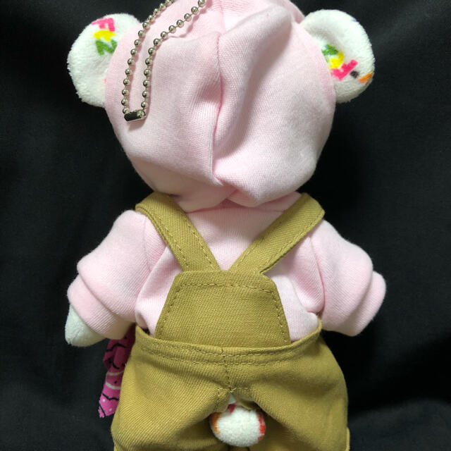 Kis-My-Ft2(キスマイフットツー)のキスマイベア衣装　パーカー&サロペット　ピンク エンタメ/ホビーのタレントグッズ(アイドルグッズ)の商品写真