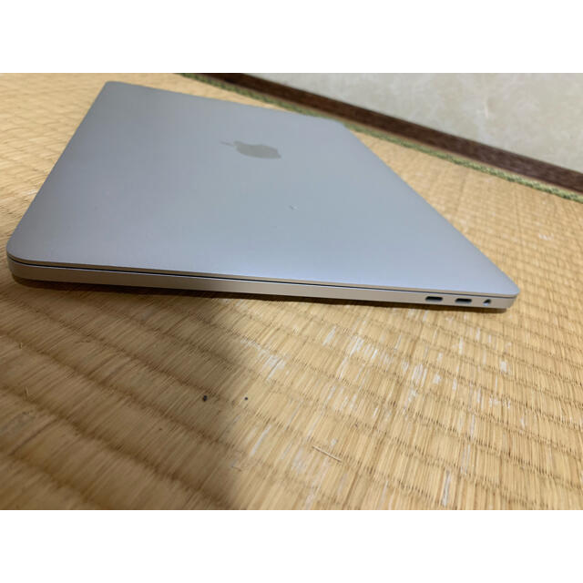 MacBook pro2017 13インチ touch barモデル A1706 6