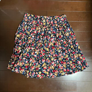 アバクロンビーアンドフィッチ(Abercrombie&Fitch)のアバクロの花柄スカート(ミニスカート)
