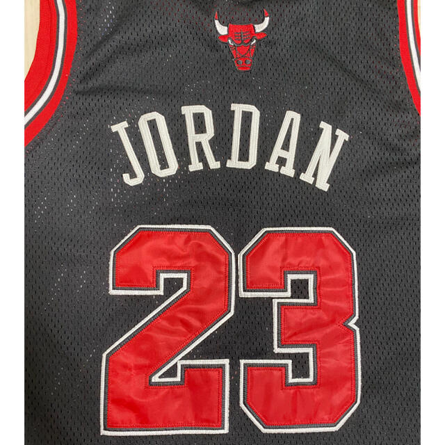 MITCHELL & NESS(ミッチェルアンドネス)のmitchell＆ness CHICAGOBULLS  JORDAN  ブルズ スポーツ/アウトドアのスポーツ/アウトドア その他(バスケットボール)の商品写真