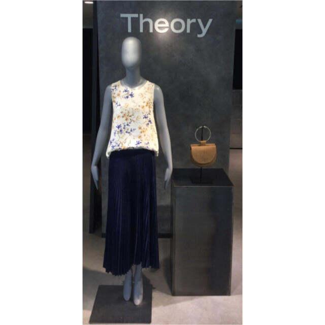 theory(セオリー)のTheory プリーツロングスカート レディースのスカート(ロングスカート)の商品写真