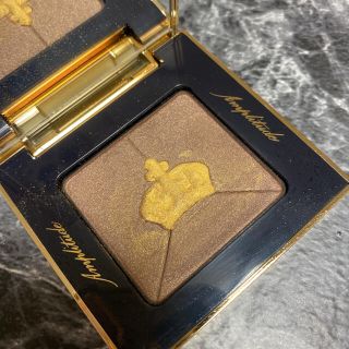 アールエムケー(RMK)のアンプリチュード アイシャドウ(アイシャドウ)