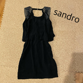 サンドロ(Sandro)の美品 sandro 黒 ワンピース(ひざ丈ワンピース)