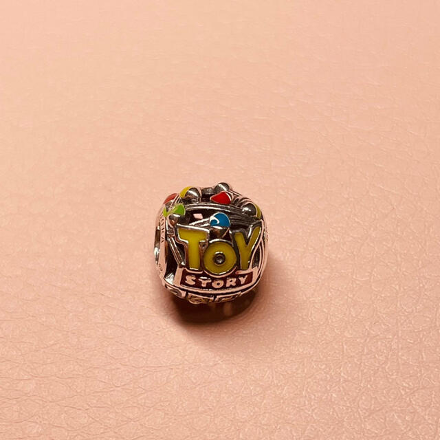 Pandora Disney  トイストーリー　チャーム　上海限定　スランキ