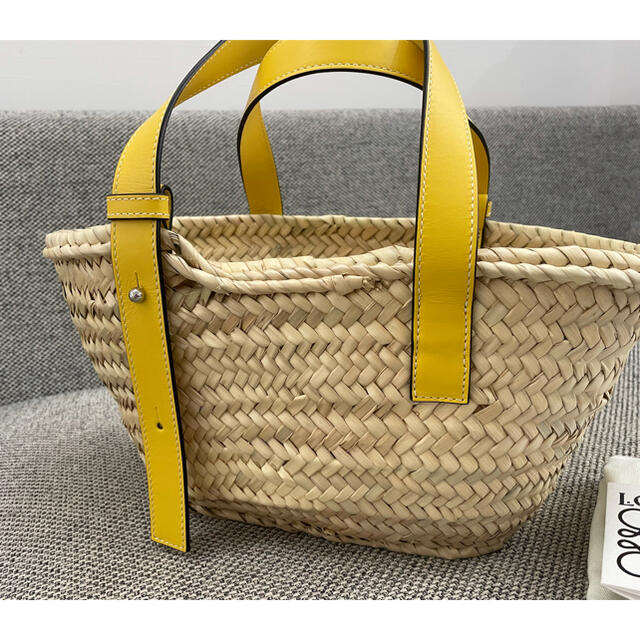 LOEWE(ロエベ)のご専用　美品　ロエベ　カゴバッグ レディースのバッグ(かごバッグ/ストローバッグ)の商品写真