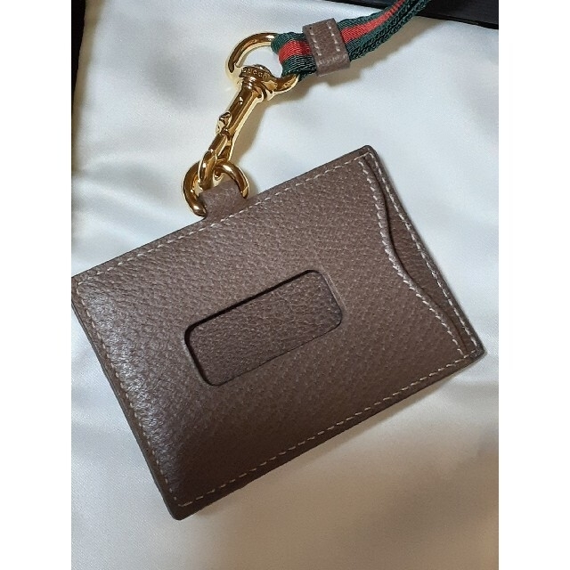 Gucci(グッチ)のGUCCI　グッチ　ネックストラップ付きカードケース メンズのファッション小物(名刺入れ/定期入れ)の商品写真