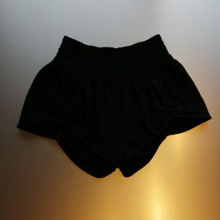 チャコット(CHACOTT)の中古品Chacott黒バレエショートパンツM(ダンス/バレエ)