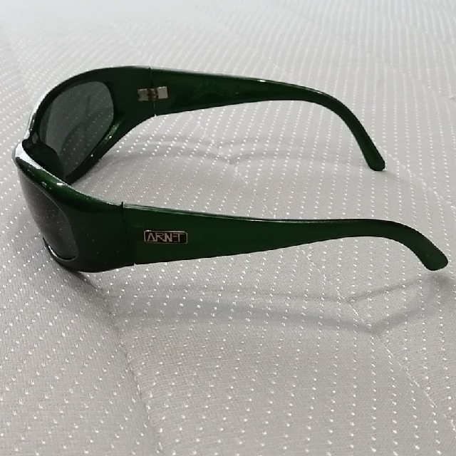 Arnette(アーネット)のアーネット キャットフィッシュ ARNET CAT FISH 初期ロゴ レア レディースのファッション小物(サングラス/メガネ)の商品写真