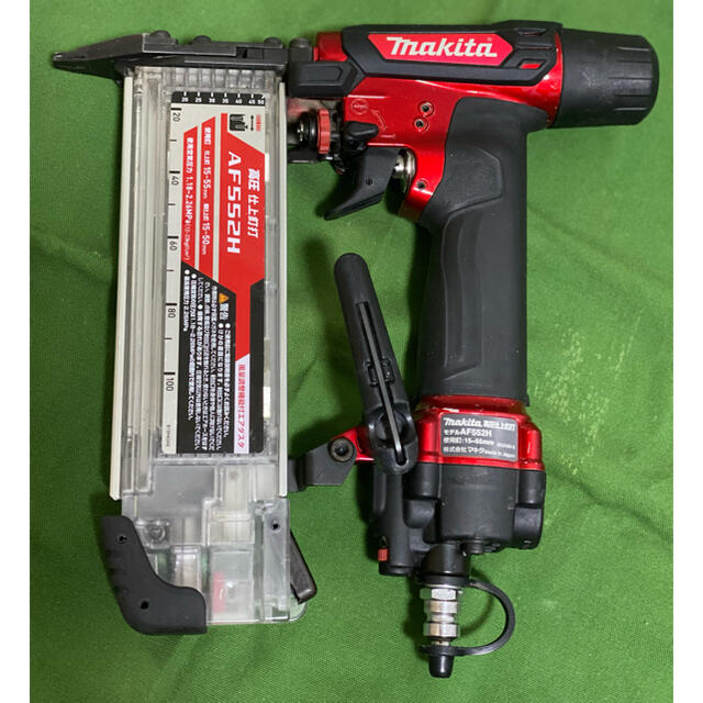 美品! makita マキタ 高圧仕上釘打 AF552H フィニッシュネイラ