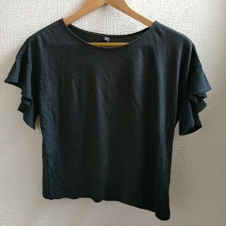 ユニクロ(UNIQLO)のUNIQLO 半袖トップス黒(Tシャツ(半袖/袖なし))