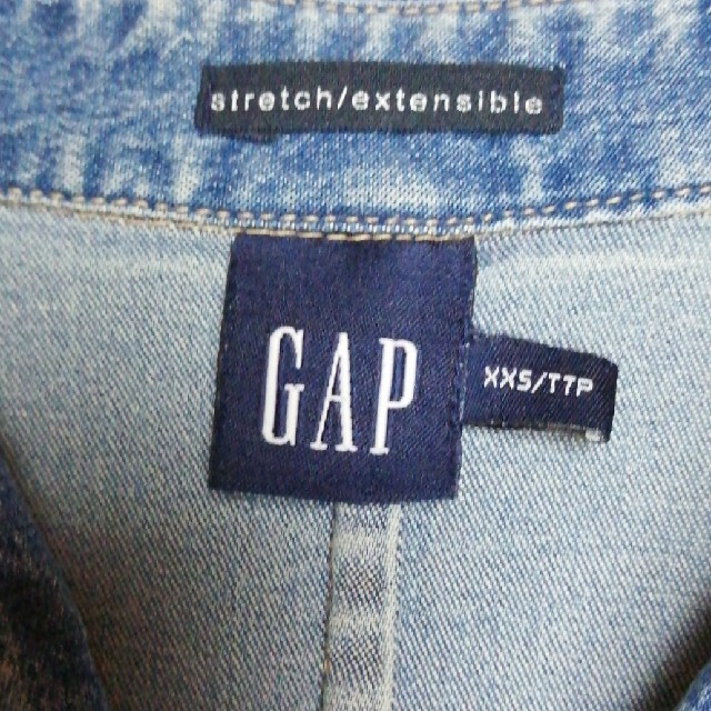 GAP(ギャップ)のGAP 半袖デニムシャツ レディースのトップス(シャツ/ブラウス(半袖/袖なし))の商品写真