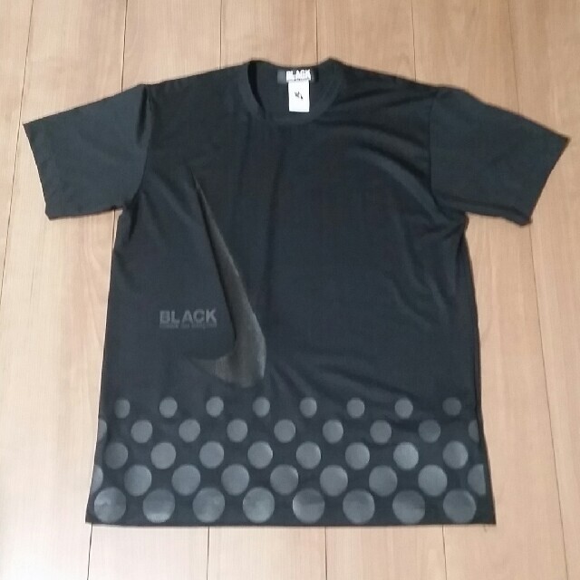 BLACK COMME des GARCONS(ブラックコムデギャルソン)のブラックコムデギャルソン×ナイキ Tシャツ メンズのトップス(Tシャツ/カットソー(半袖/袖なし))の商品写真