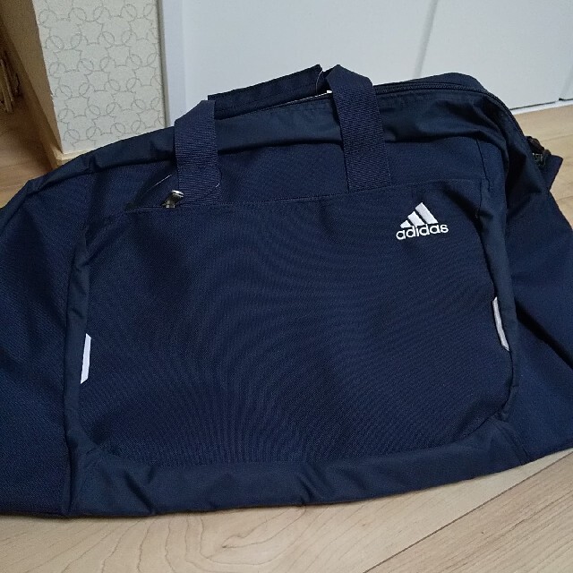 adidas(アディダス)の新品★アディダス   ボストンバッグ メンズのバッグ(ボストンバッグ)の商品写真