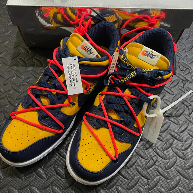 NIKE(ナイキ)の新品28cm OFF-WHITE × NIKE DUNK 2足セット メンズの靴/シューズ(スニーカー)の商品写真