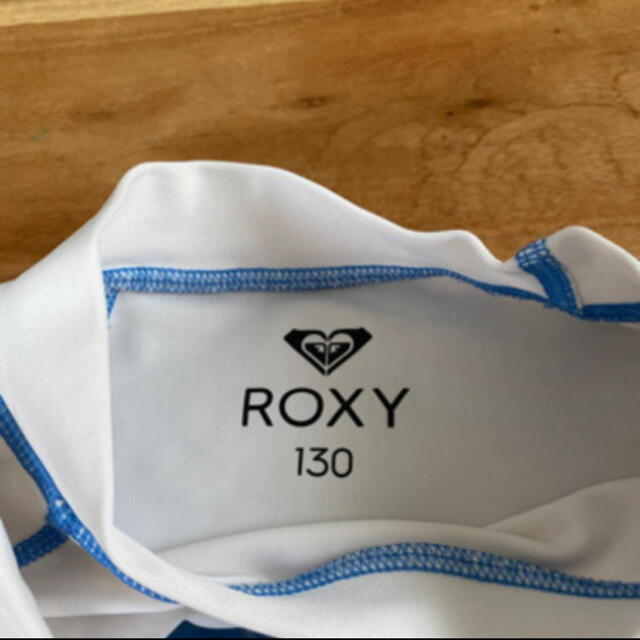 Roxy(ロキシー)のラッシュカード　ROXY 130 スポーツ/アウトドアのスポーツ/アウトドア その他(サーフィン)の商品写真