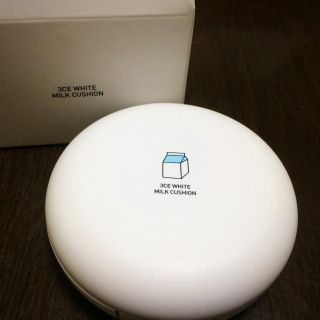 スタイルナンダ(STYLENANDA)のぺんぺん様専用 3CE WHITE MILK CUSHION(その他)