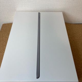 アップル(Apple)のバカラ様　MYL92J/A 32GB iPad 10.2インチ 第8世代 (タブレット)