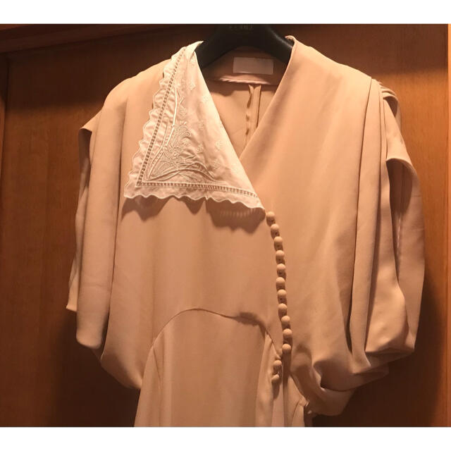 mame - 【今季】mame kurogouchi マメ ワンピース ベージュ Mの通販 by mame - 【今季】mame kurogouchi マメ ワンピース ベージュ Mの通販 by
