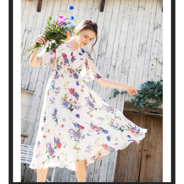And Couture - 花柄ワンピースの通販 by ローズ's shop|アンド