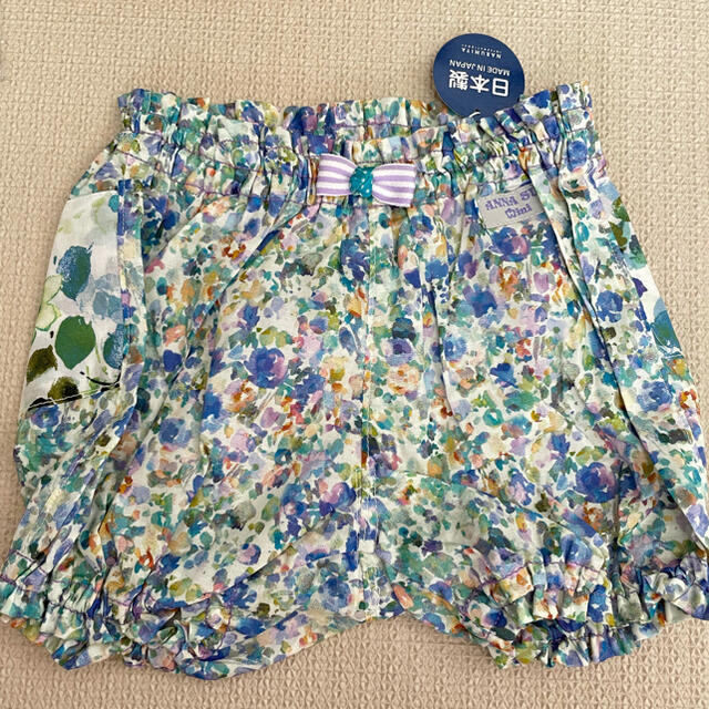 ANNA SUI mini(アナスイミニ)のアナスイミニ　スタイとカバーパンツ　新品 キッズ/ベビー/マタニティのこども用ファッション小物(ベビースタイ/よだれかけ)の商品写真