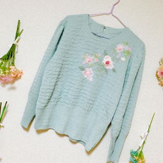 ロキエ(Lochie)のヴィンテージ ブラウス カットソー 刺繍 花 フラワー シャーリング 美品 レア(シャツ/ブラウス(長袖/七分))