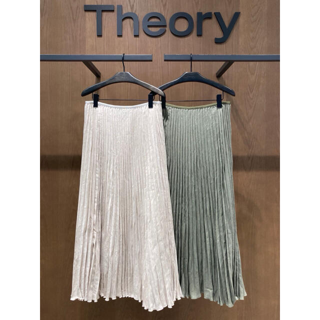 theory(セオリー)のTheory 21ss プリーツスカート レディースのスカート(ロングスカート)の商品写真