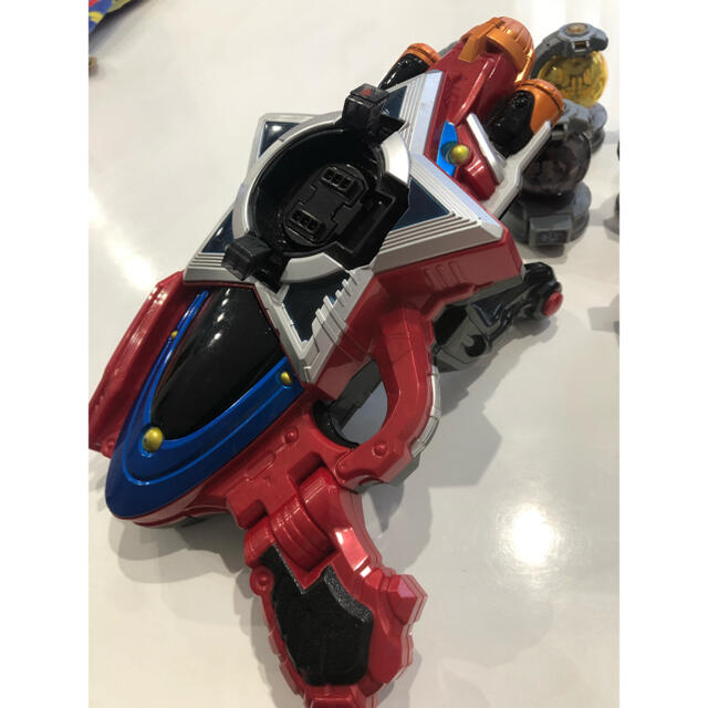 BANDAI(バンダイ)の宇宙戦隊キュウレンジャー　セイザブラスター　キュータマ８個 エンタメ/ホビーのフィギュア(特撮)の商品写真