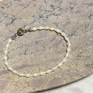 ザラ(ZARA)のRicePearl bracelet ライスパールブレスレット　淡水　バロック　(ブレスレット/バングル)