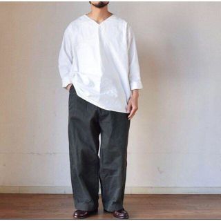 COMOLI - 54-6 デッド ロシア軍 スリーピングシャツ 夏用 ソビエトM47 ... デッド ロシア軍 スリーピングシャツ ホワイト 夏用 ソビエトM47 M52