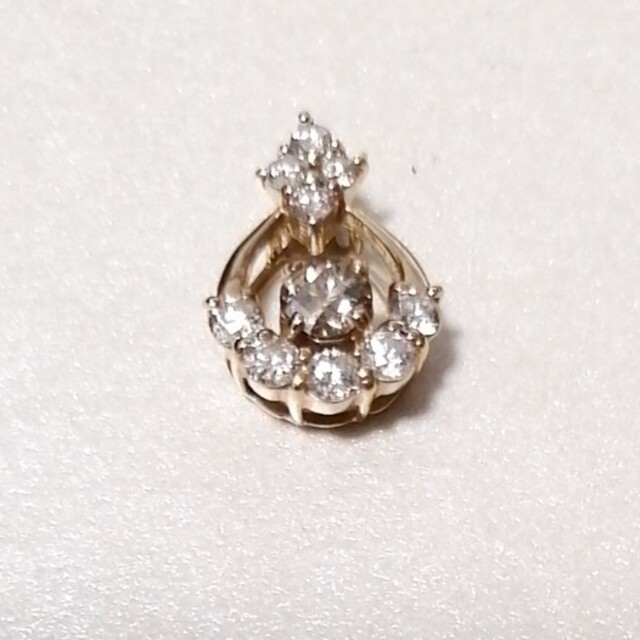 合計0.56ct 珍しい！フランダースカットダイヤモンド✨