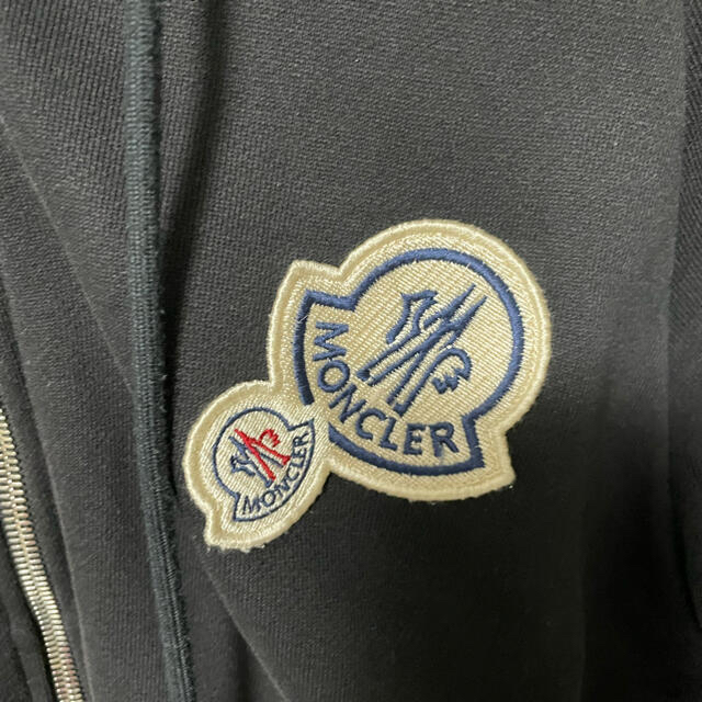 MONCLER(モンクレール)のモンクレール　パーカー メンズのトップス(パーカー)の商品写真