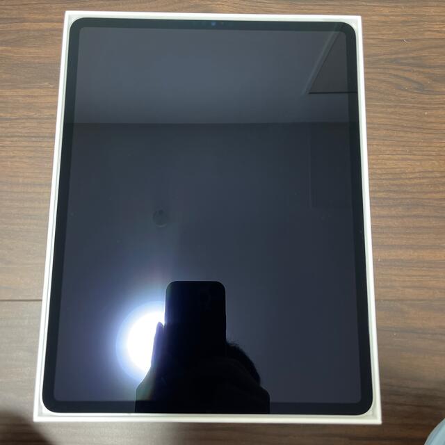 【ほぼ新品】iPad Pro 12.9インチ 第5世代 256GB