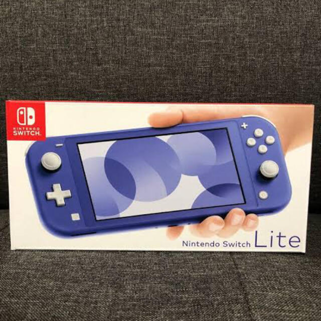 Nintendo Switch light ブルー