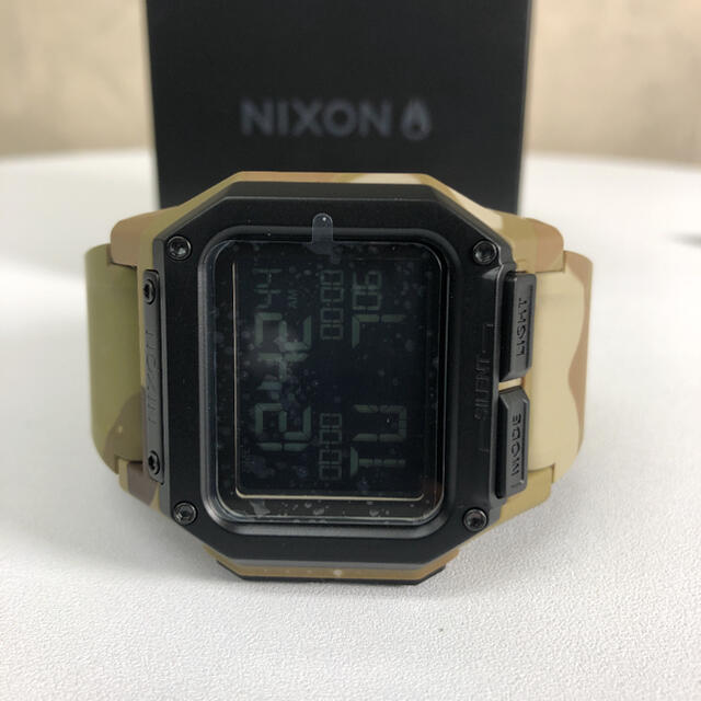 NIXON(ニクソン)のNIXON ニクソンデジタル腕時計REGULUS レグルス メンズの時計(腕時計(デジタル))の商品写真