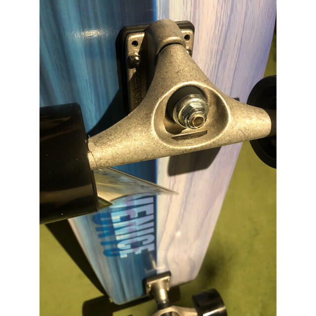 新品】 carver CX4トラック/70mm純正ウィール/純正ベアリング 価格 帯