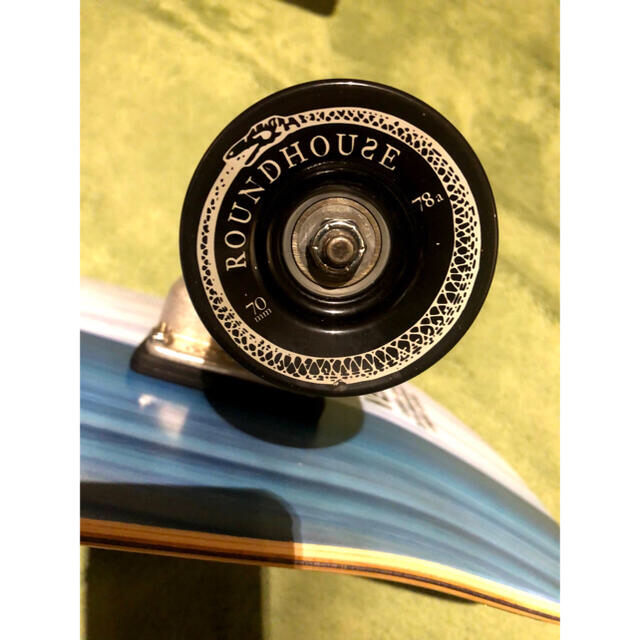 新品】 carver CX4トラック/70mm純正ウィール/純正ベアリング 価格 帯