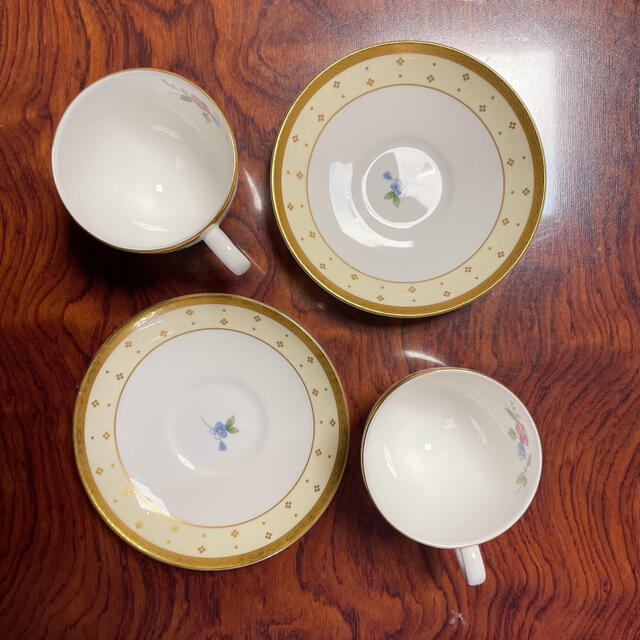 ◆美品 希少品 カップ&ソーサー Wedgwood ウェッジウッド グレイス