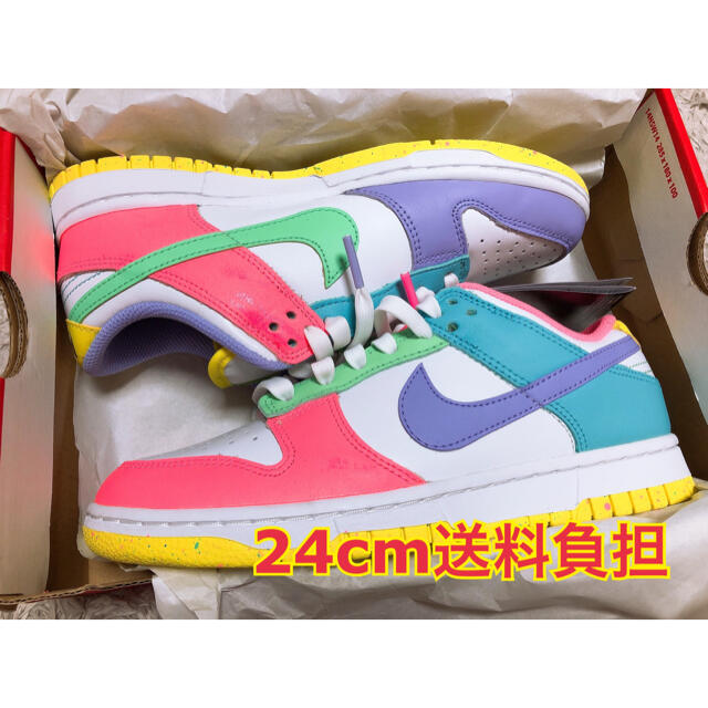 NIKE(ナイキ)の【正規品】24.0 NIKE WMNS DUNK LOW SE CANDY レディースの靴/シューズ(スニーカー)の商品写真