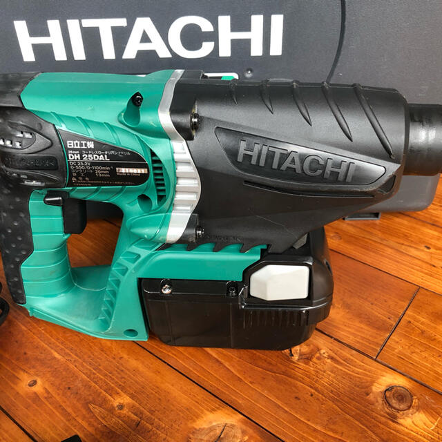 日立(ヒタチ)の⭐︎再値下げ⭐︎日立 HITACHI Koki ハンマードリル DH 25DAL スポーツ/アウトドアの自転車(工具/メンテナンス)の商品写真