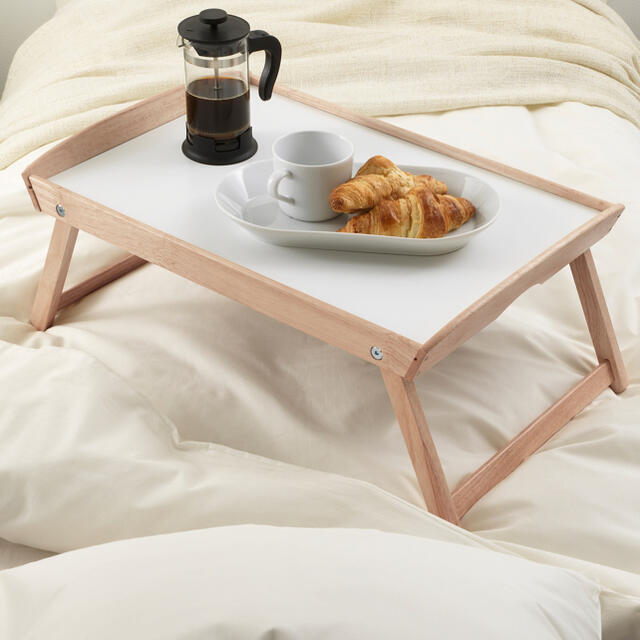 IKEA(イケア)のIKEA ベッドトレイ DJURA ジューラ インテリア/住まい/日用品の机/テーブル(折たたみテーブル)の商品写真