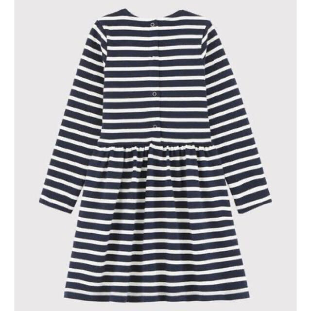 PETIT BATEAU(プチバトー)の新品 プチバトー 8ans マリニエール 長袖 ワンピース キッズ/ベビー/マタニティのキッズ服女の子用(90cm~)(ワンピース)の商品写真