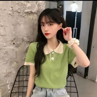 ♡かわいい♡ 緑色　シャツ　レディース　襟　ボタン　半袖　夏服　韓国　オルチャン(Tシャツ(半袖/袖なし))