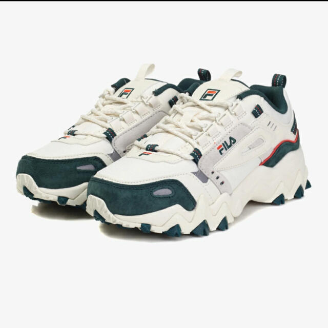 FILA(フィラ)のFILA 緑スニーカー　OAKMONT TR シューズ　BTSテテ着用　韓国 レディースの靴/シューズ(スニーカー)の商品写真