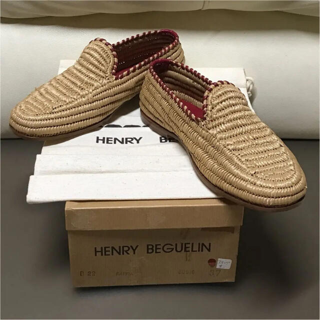 美品⭐︎HENRY BEGUELIN⭐︎フラットシューズ。プラダ、グッチ、コーチ靴/シューズ