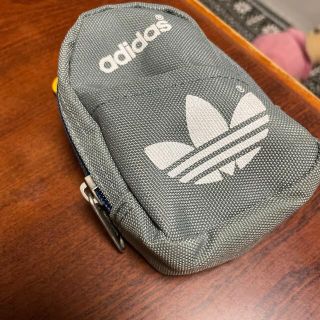 アディダス(adidas)のadidas  小物入れ(小物入れ)