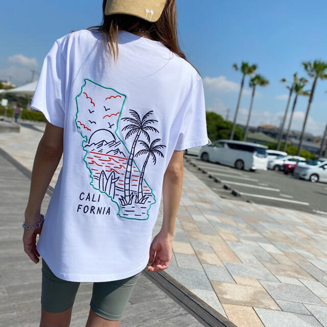 ノースフェイス胸ビッグロゴデザインTシャツMピンク半袖カットソーアウトドア美品